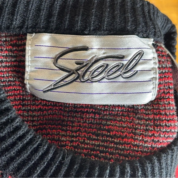 Steel Red, Black and Gray Sweater XL Men’s - Picture 5 of 6